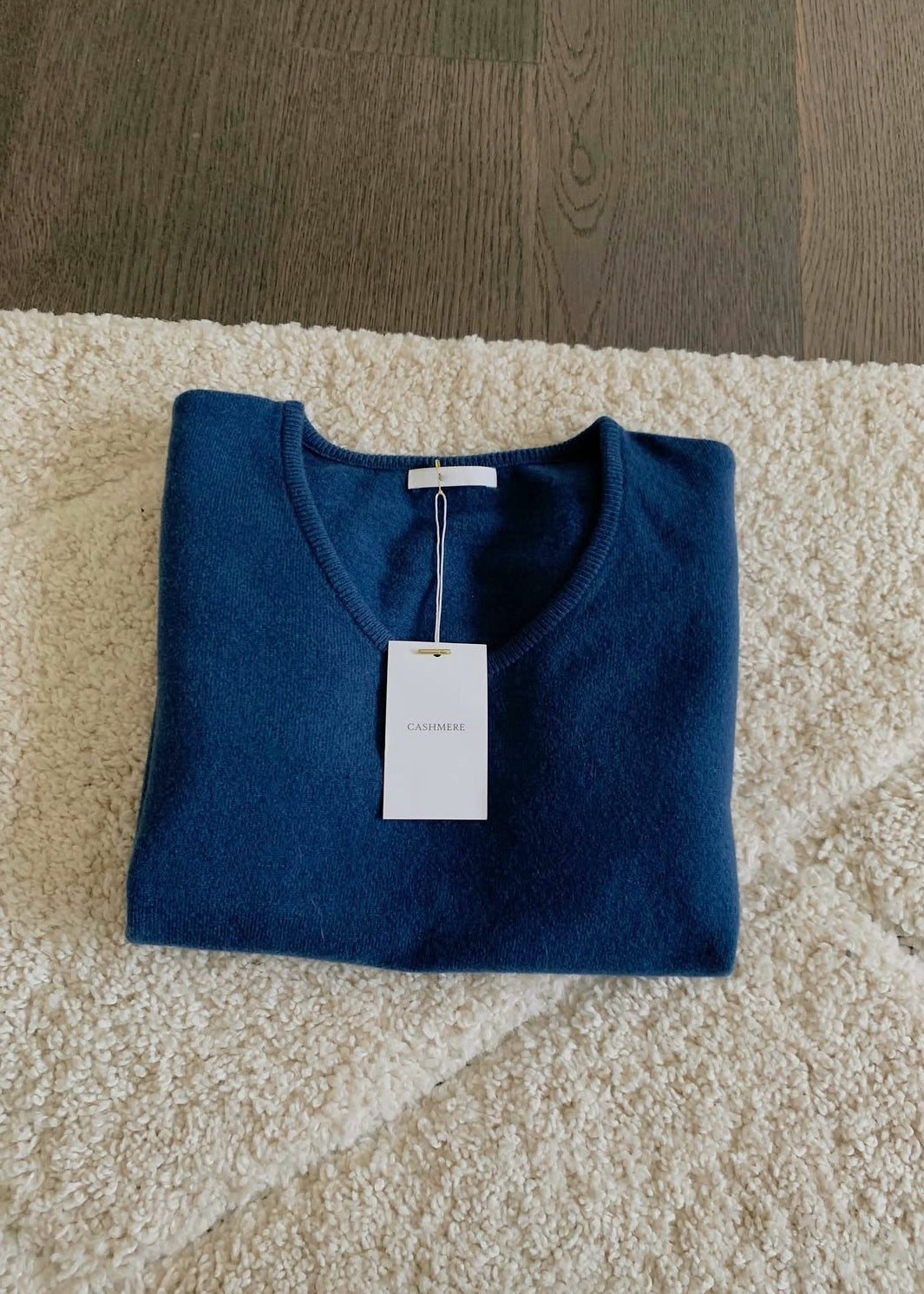 Cashmere knit jumpers