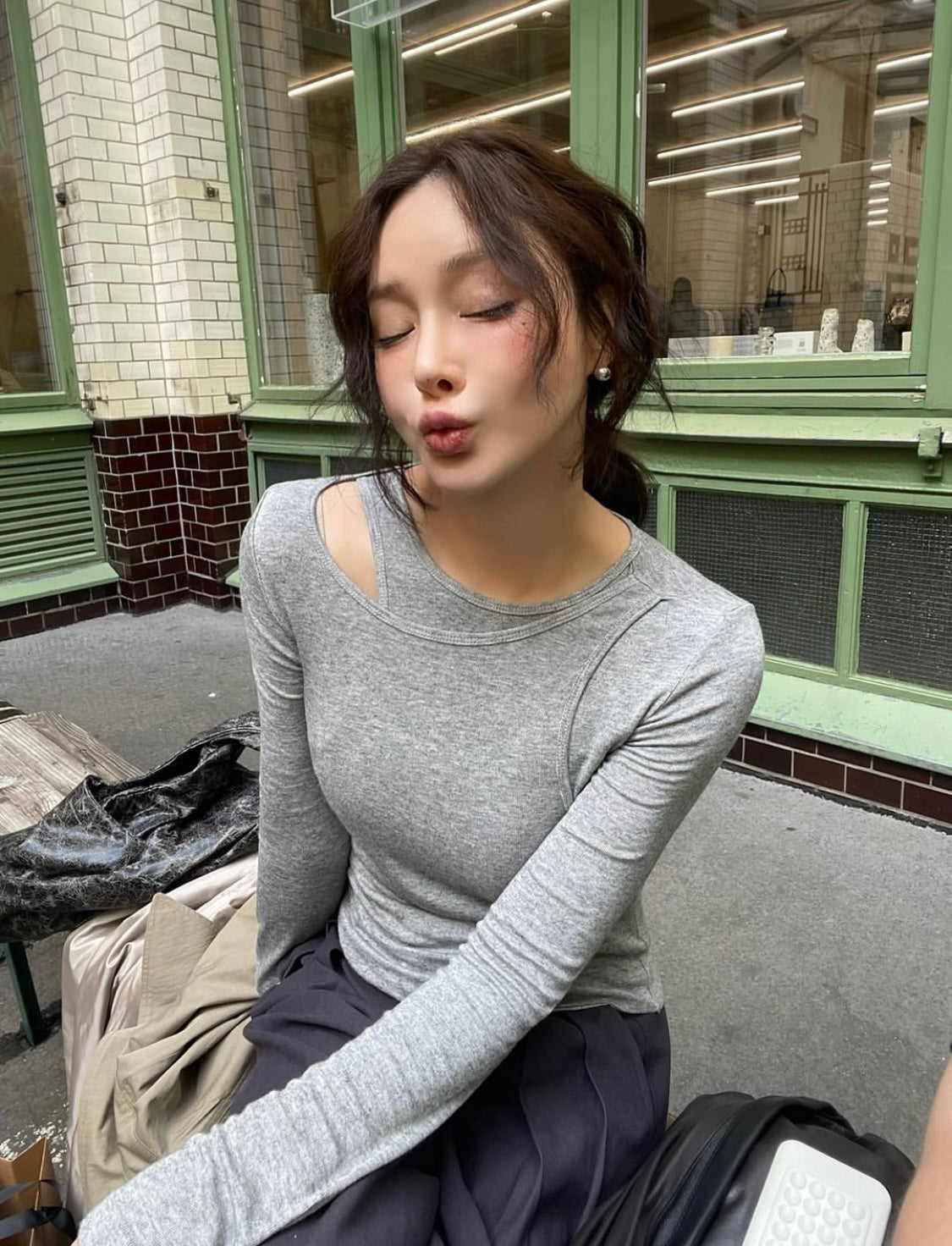 Unbalance layered top