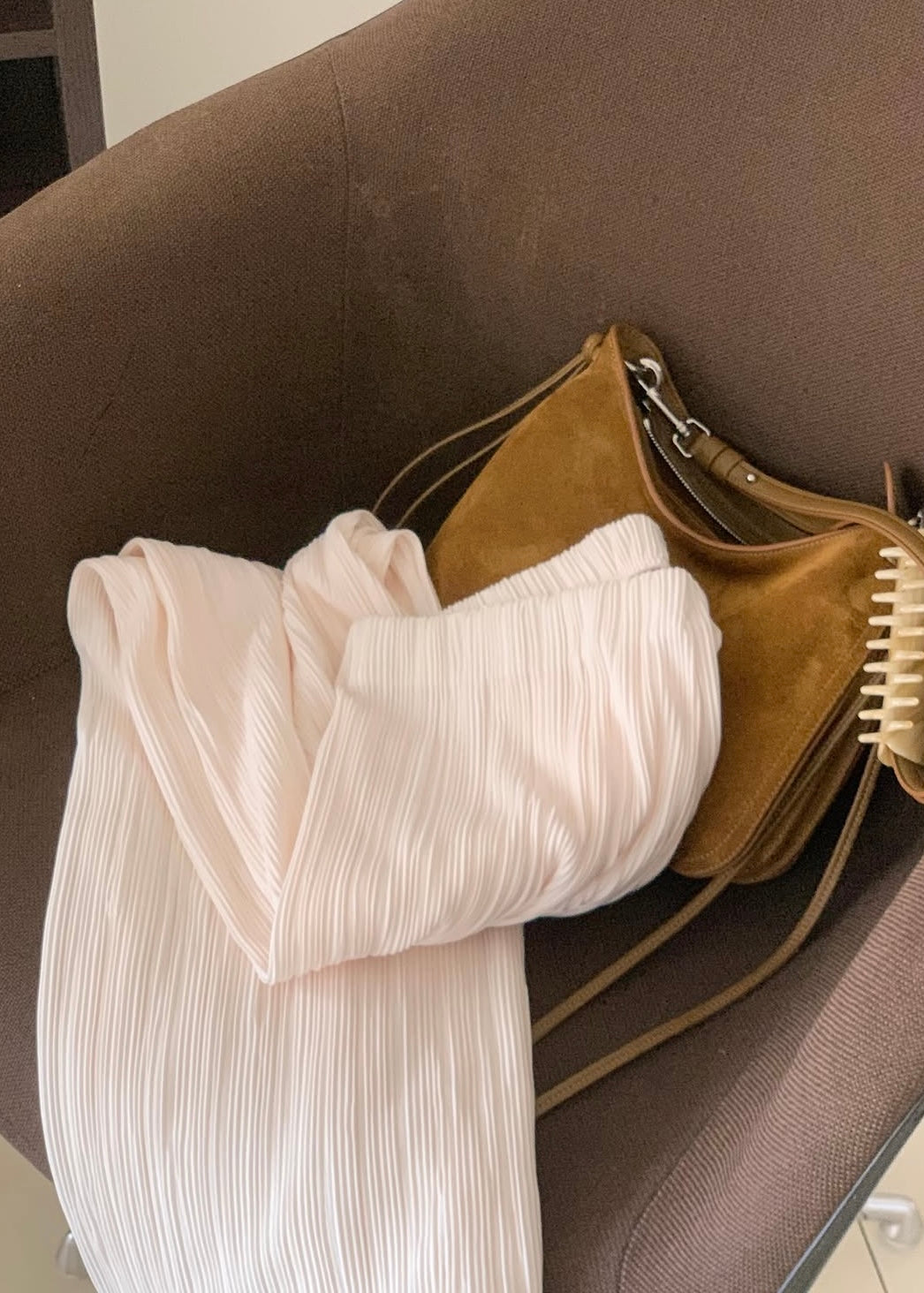 Pleated bell bottom pants