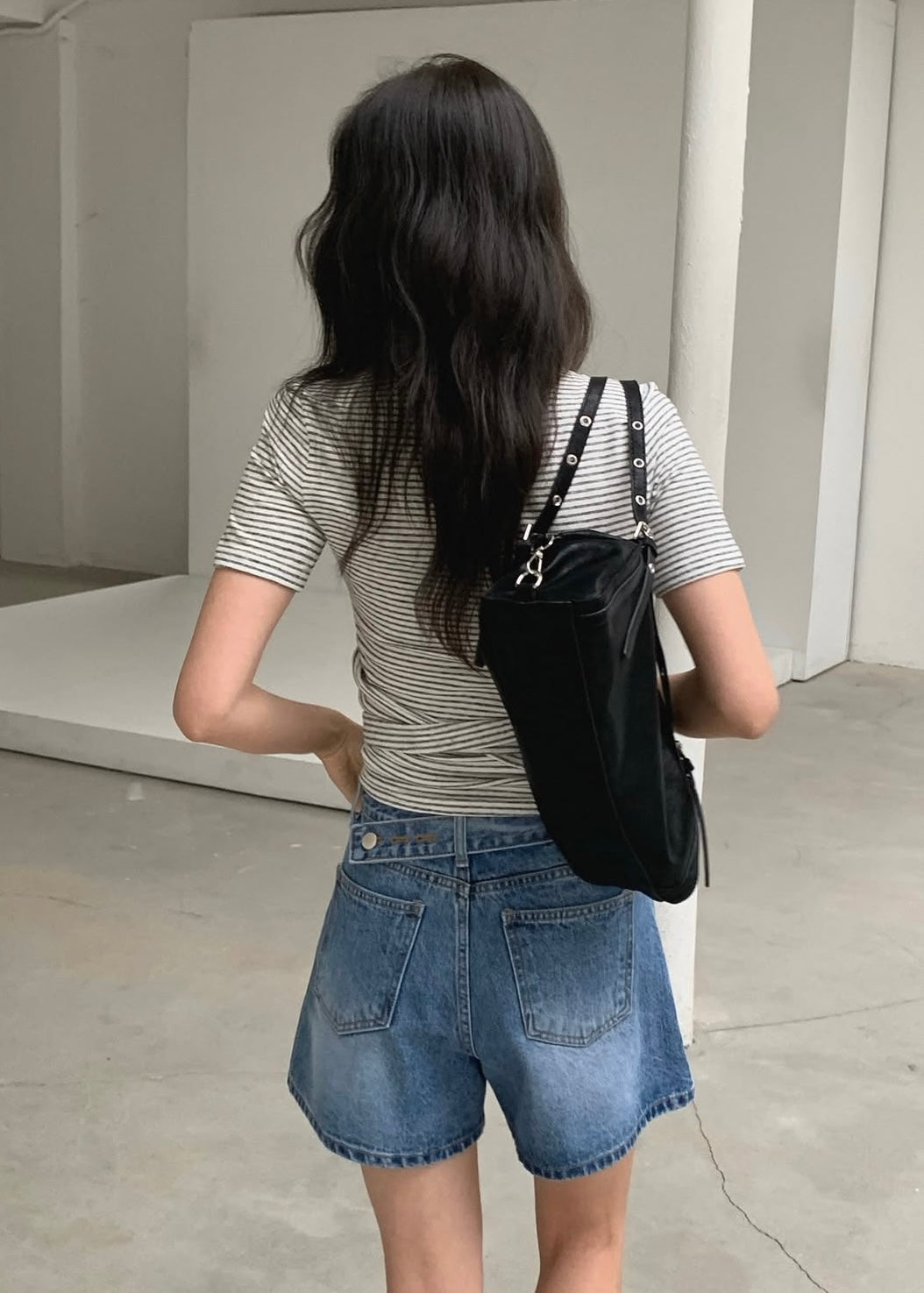 Denim belted indigo shorts