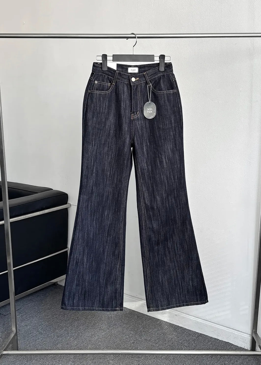 Non-fade Bell bottom jeans
