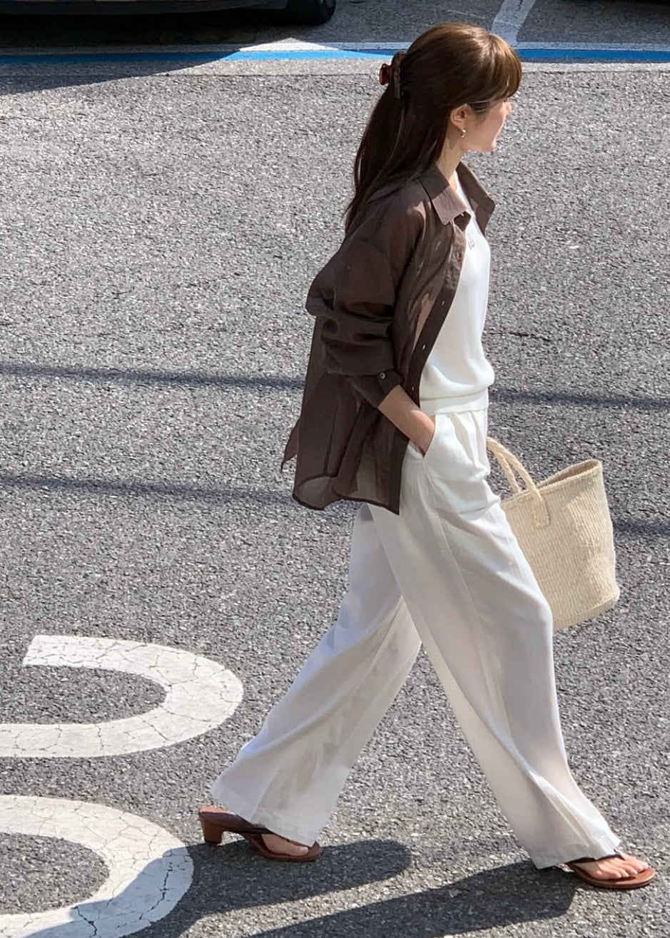 Back vented silky shirt