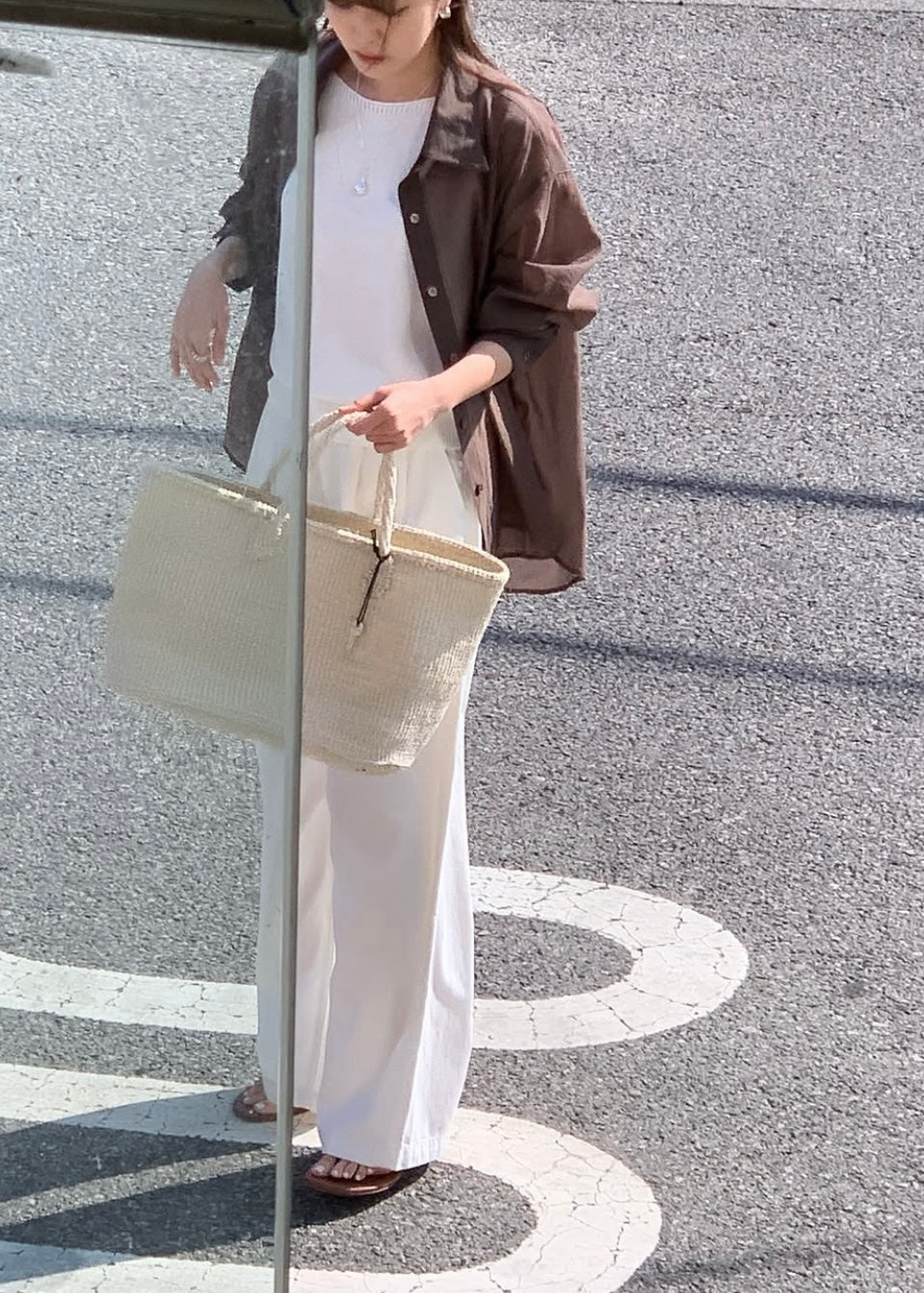 Back vented silky shirt