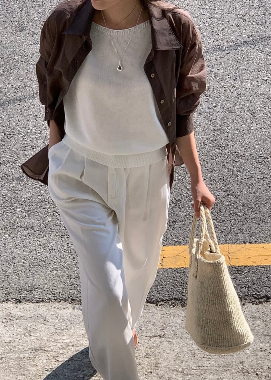 Back vented silky shirt