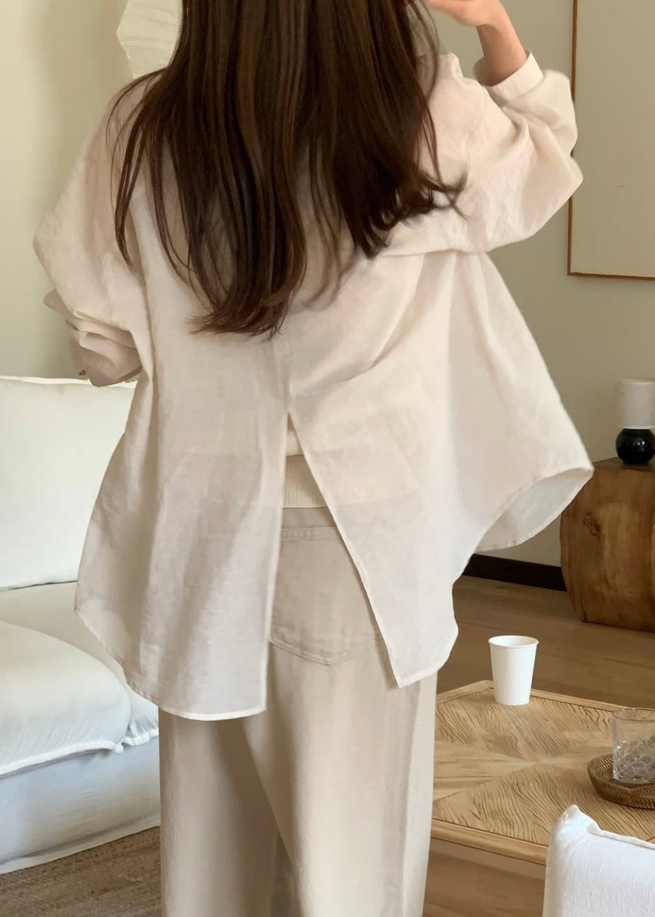 Back vented silky shirt