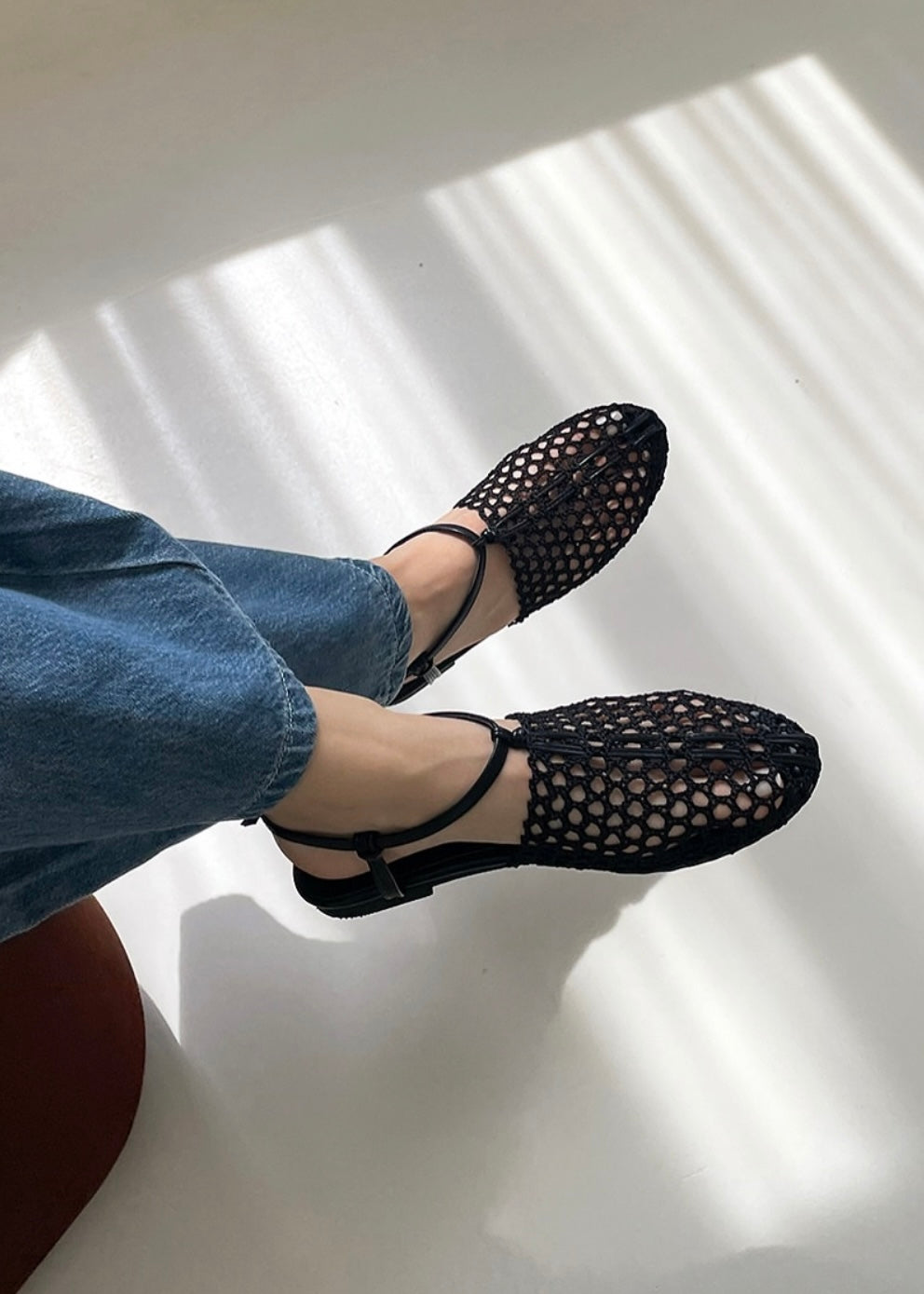 Mesh flat sandals