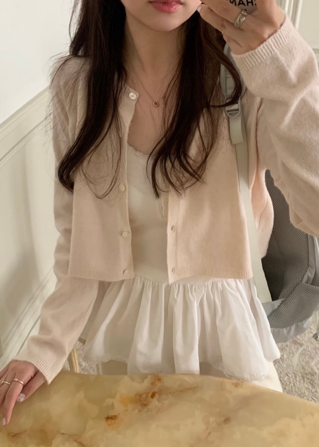 Cropped fit cardigan