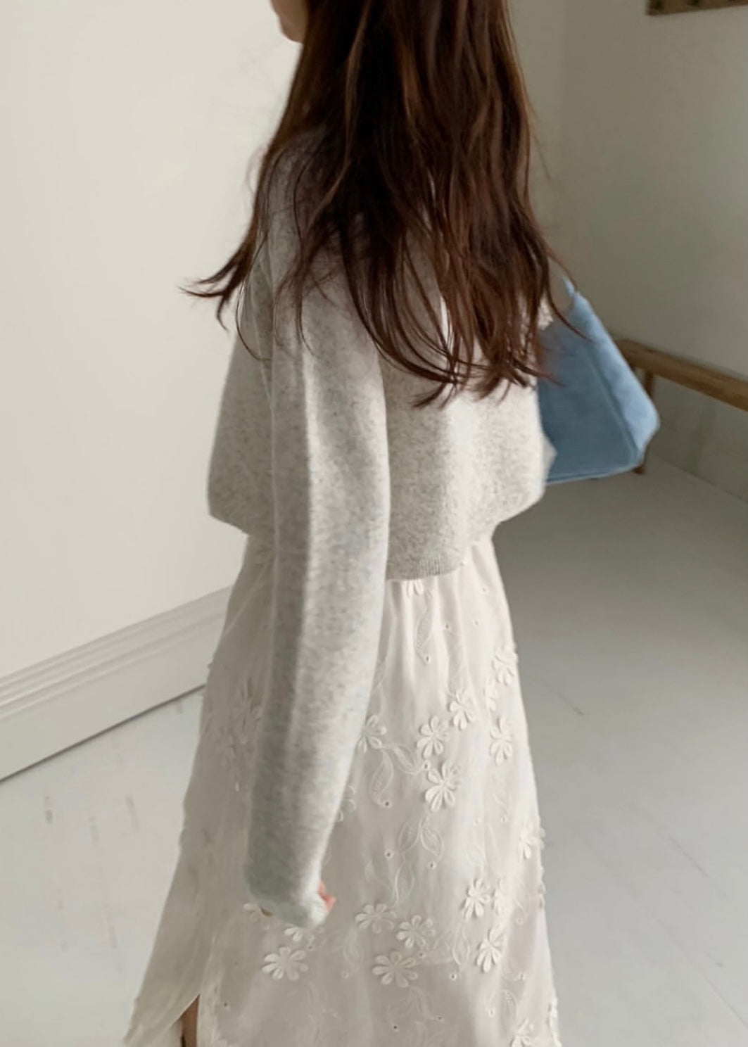 Cropped fit cardigan