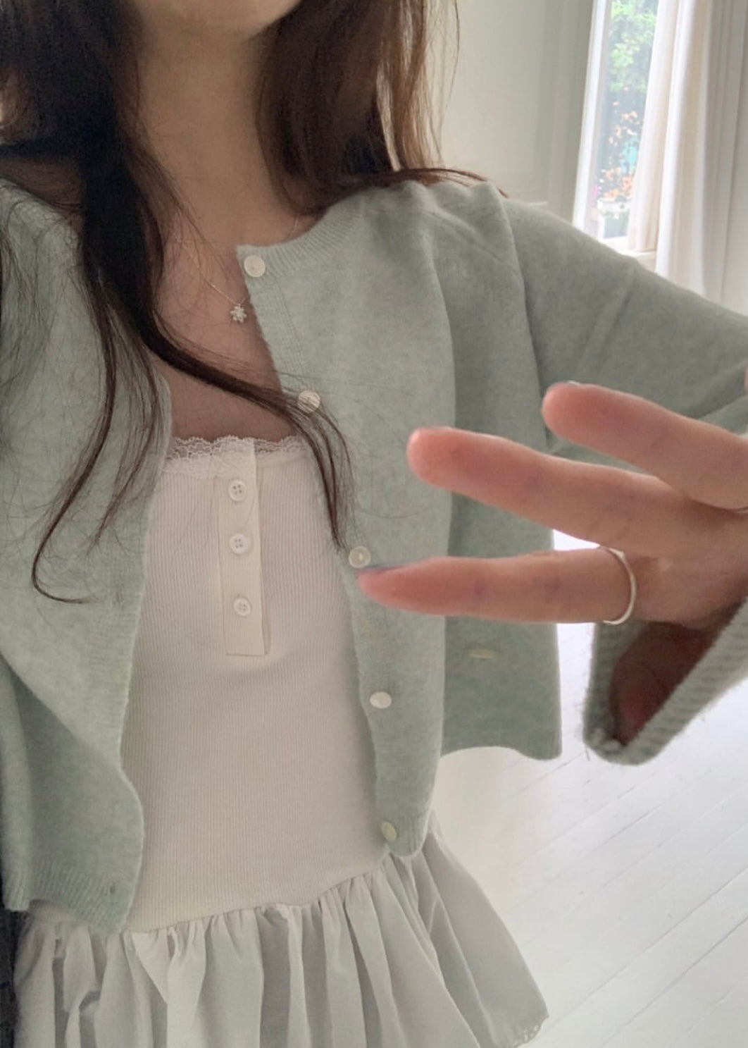 Cropped fit cardigan