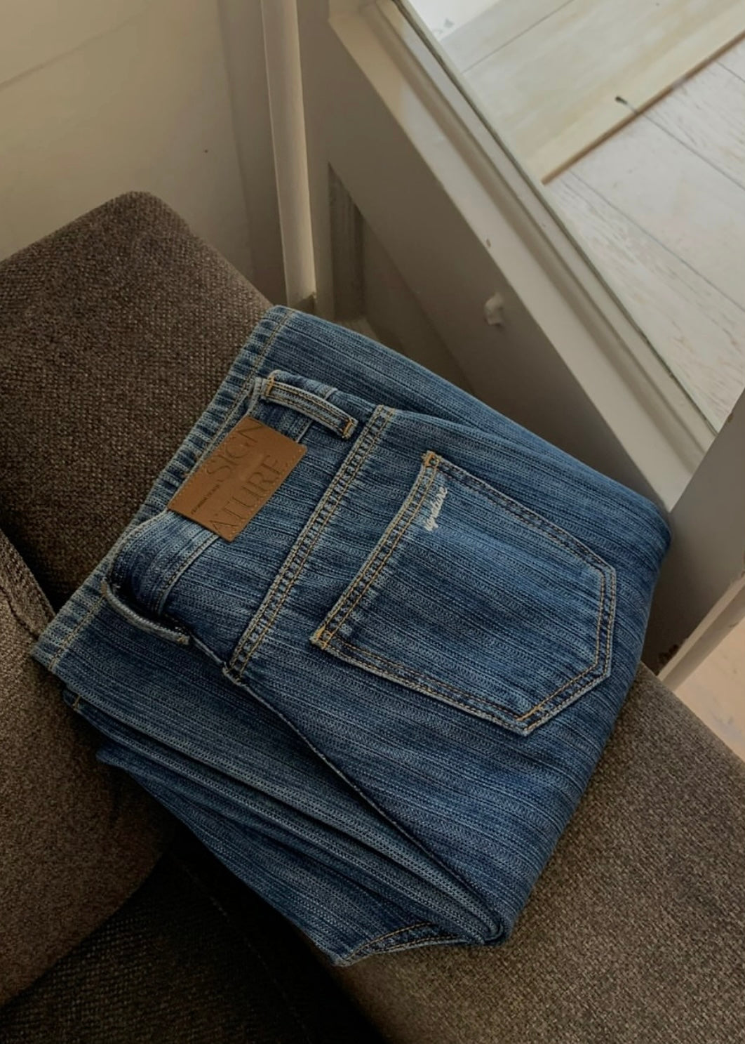 Bamboo pattern jeans