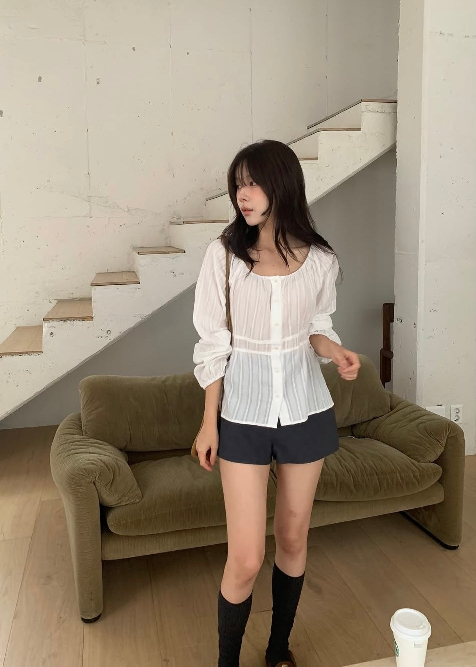 Cfiffon scoop neck blouse
