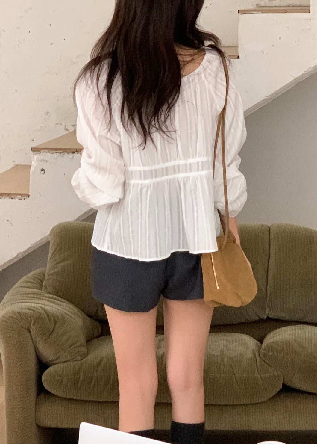 Cfiffon scoop neck blouse