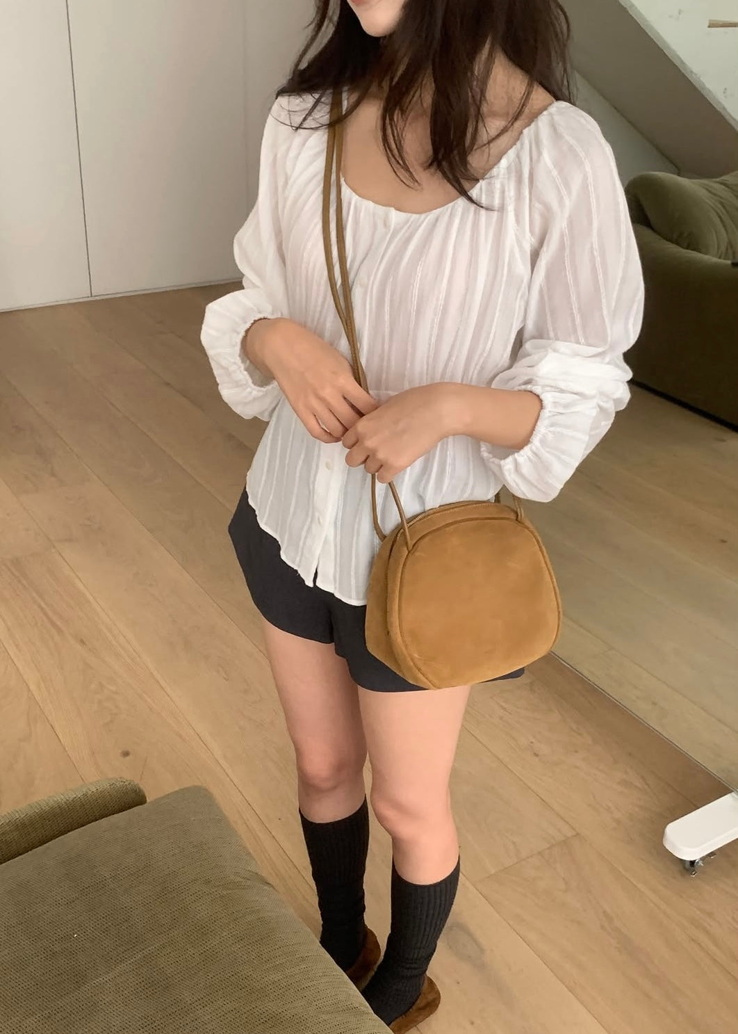 Cfiffon scoop neck blouse