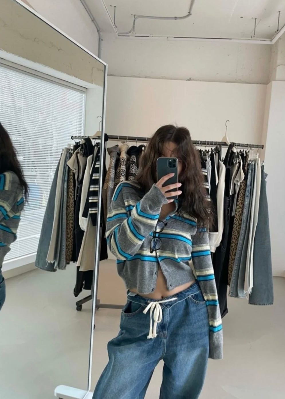 Cropped stripes cardigan