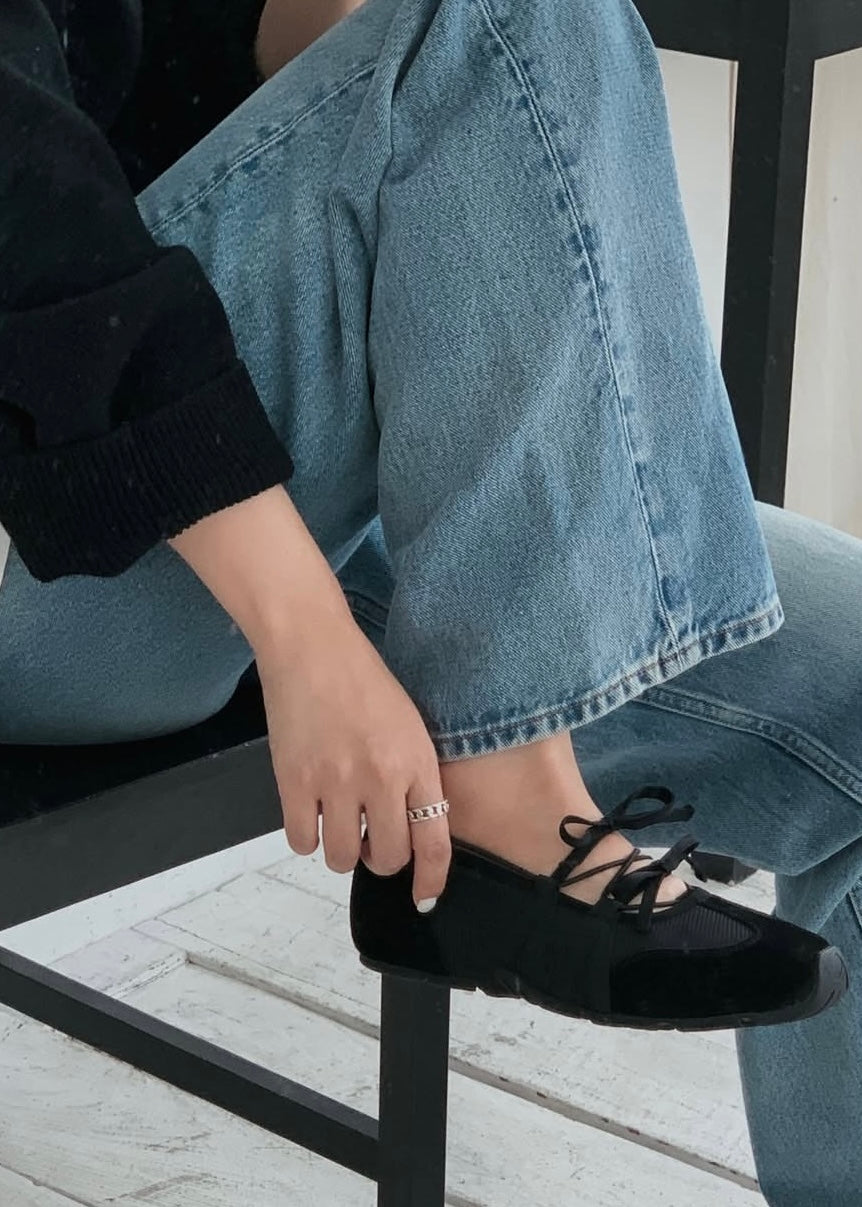 Ribbon ballet sneakers