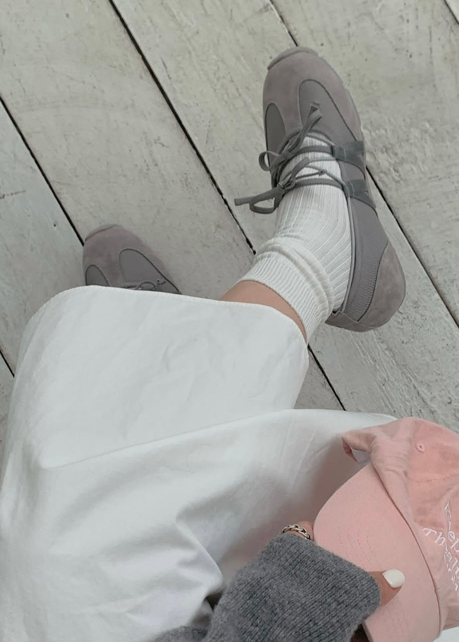 Ribbon ballet sneakers