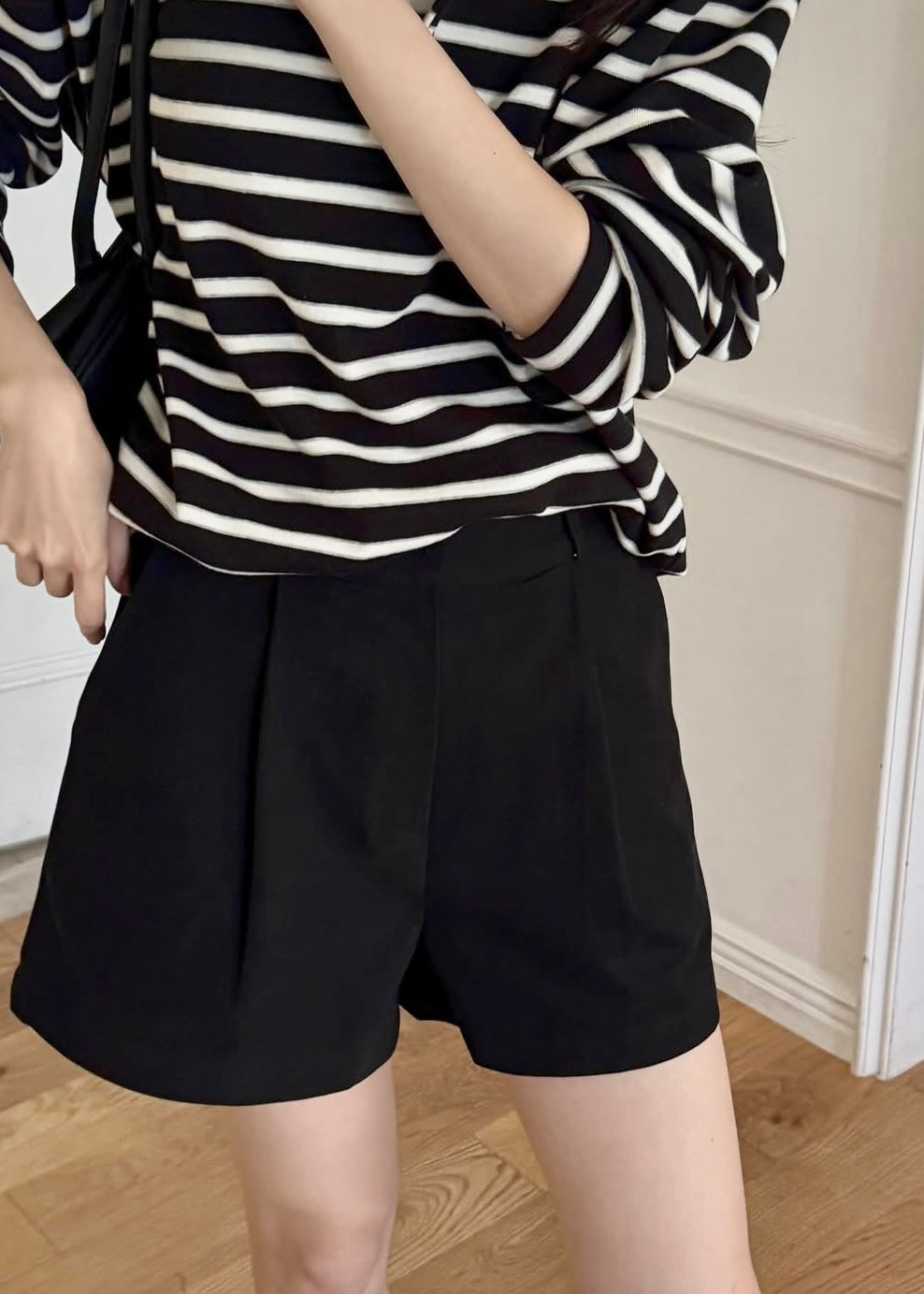 Single pleated winter shorts