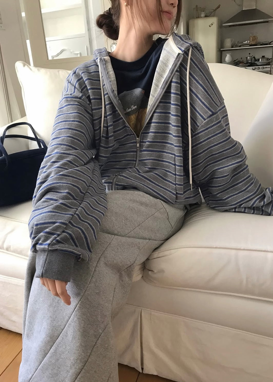 Borders zip-up hoodie