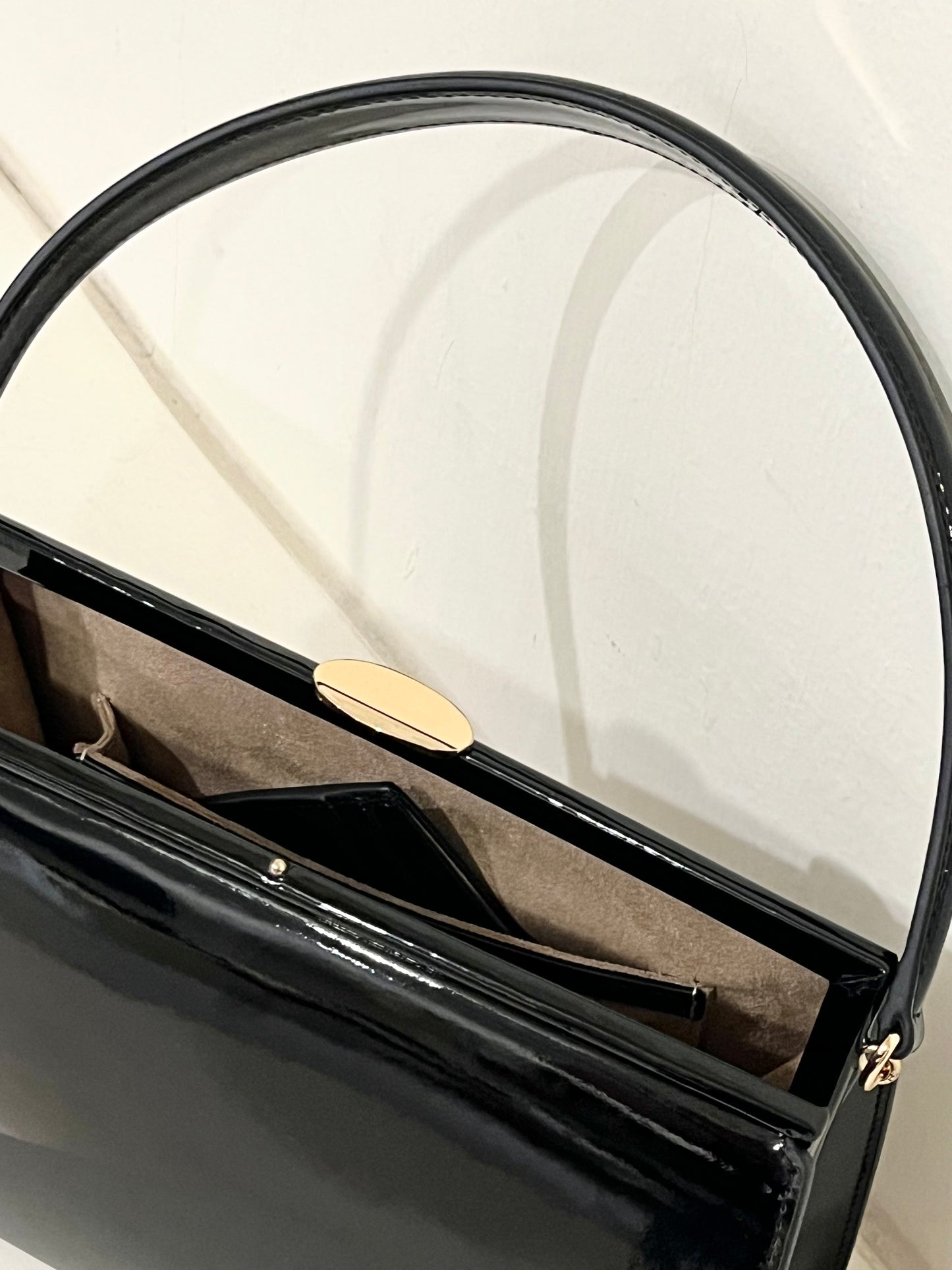 Glossy doctor bag