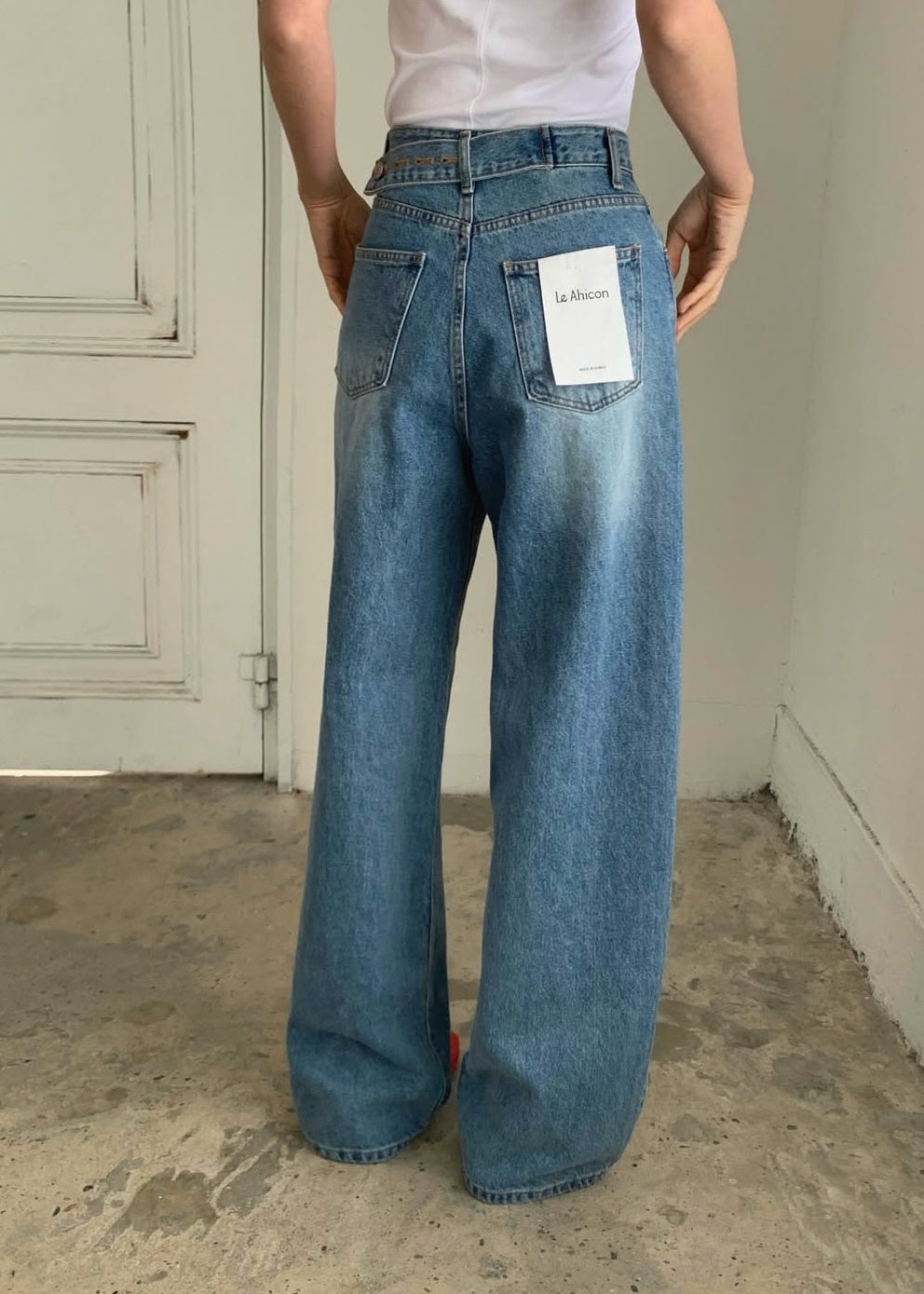 Denim belted Straight jeans