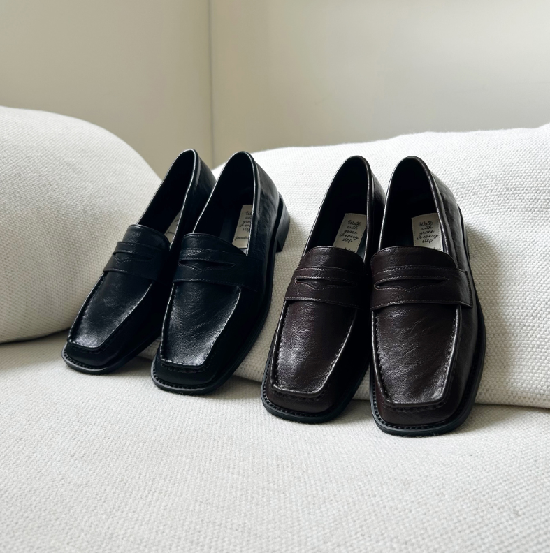 Square head loafers