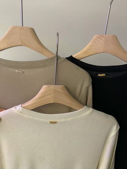 Mid sleeve knit tee