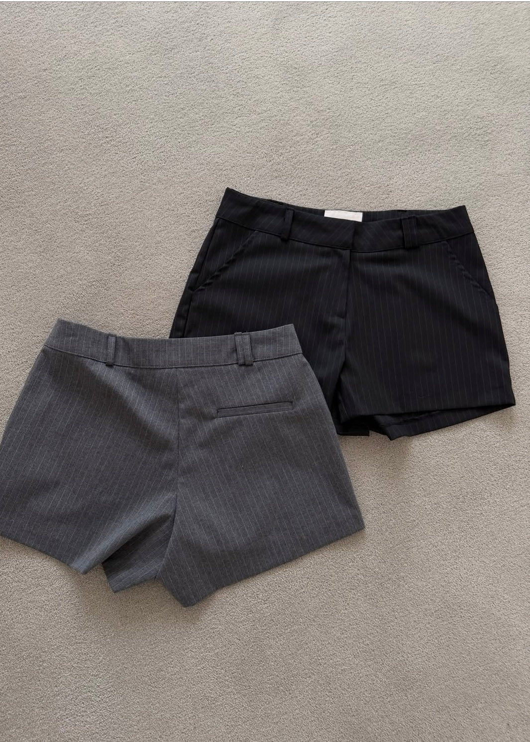 Five inches stripes short