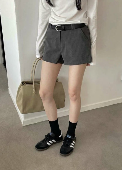 Five inches stripes short