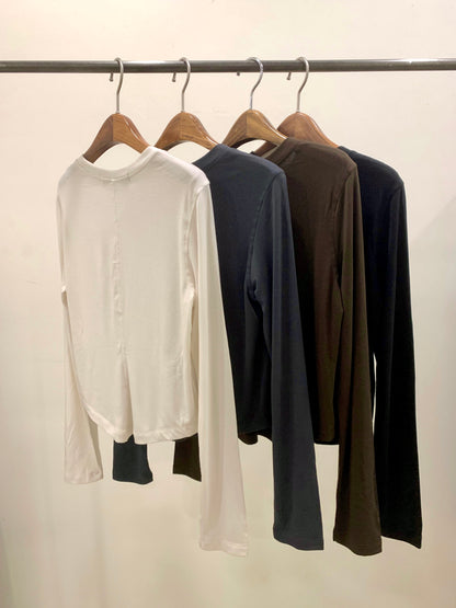 Round bottom cropped tee
