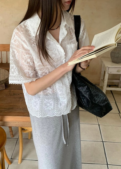English embroidery resort shirt