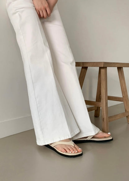 Square headed slippers