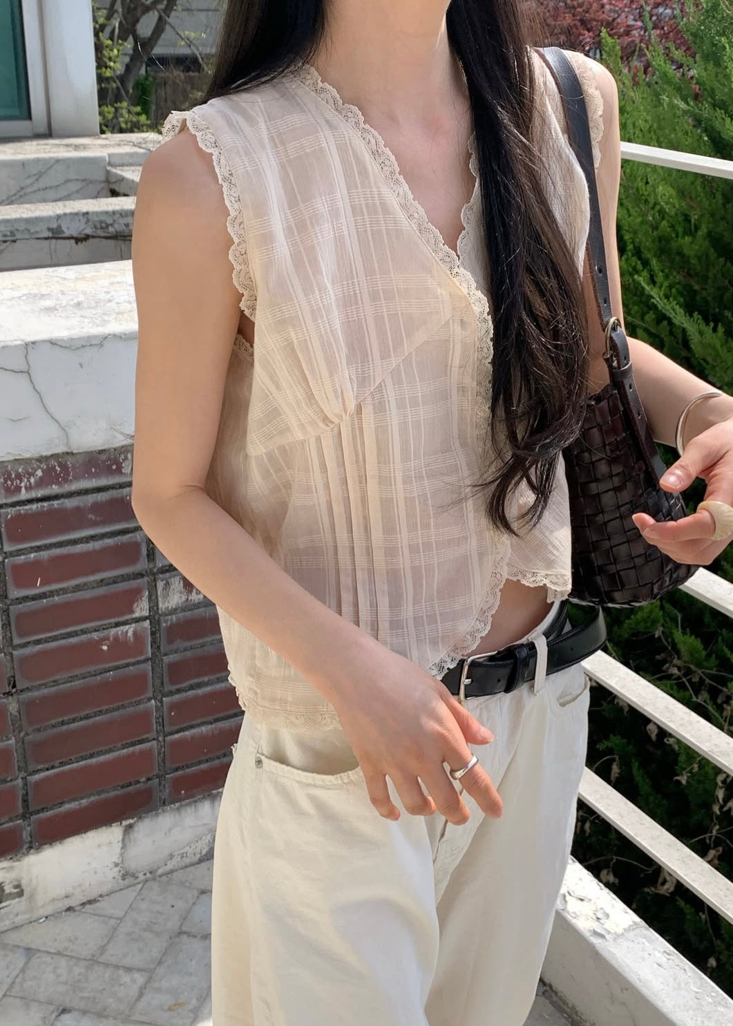 Lace edge checkers blouse