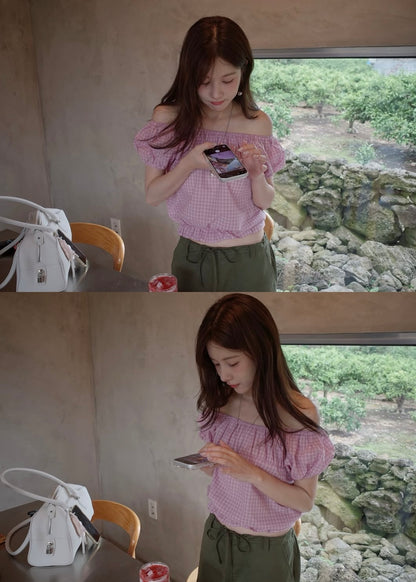 Tulips ruffle blouse