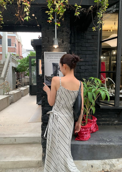 Square neck bias stripes dress