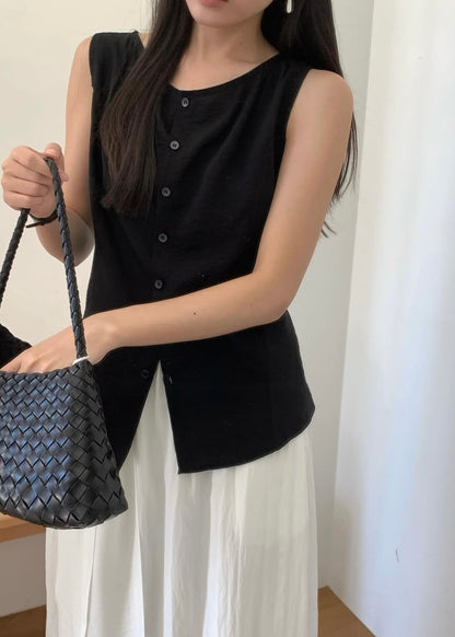 Button up sleeveless blouse