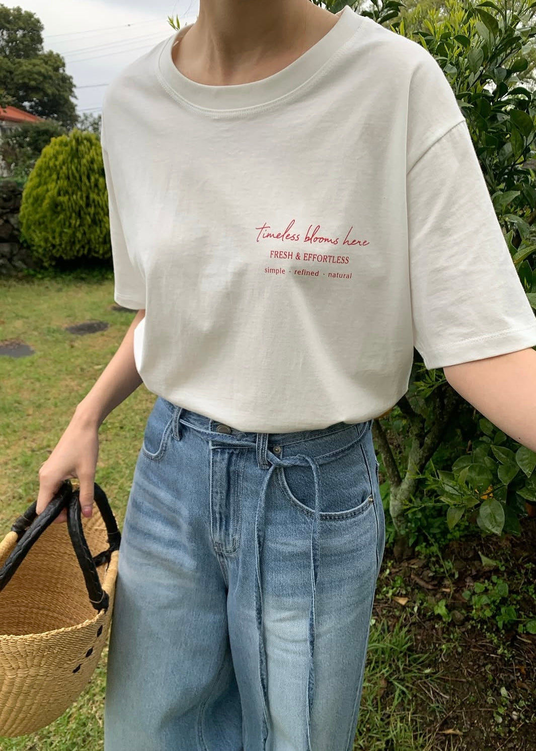 Flowers market tee
