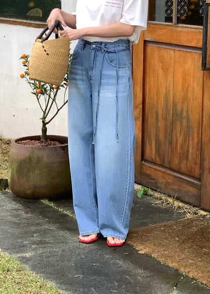 Light washed barrels jeans
