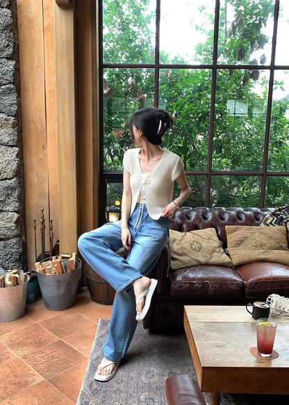 Light washed barrels jeans