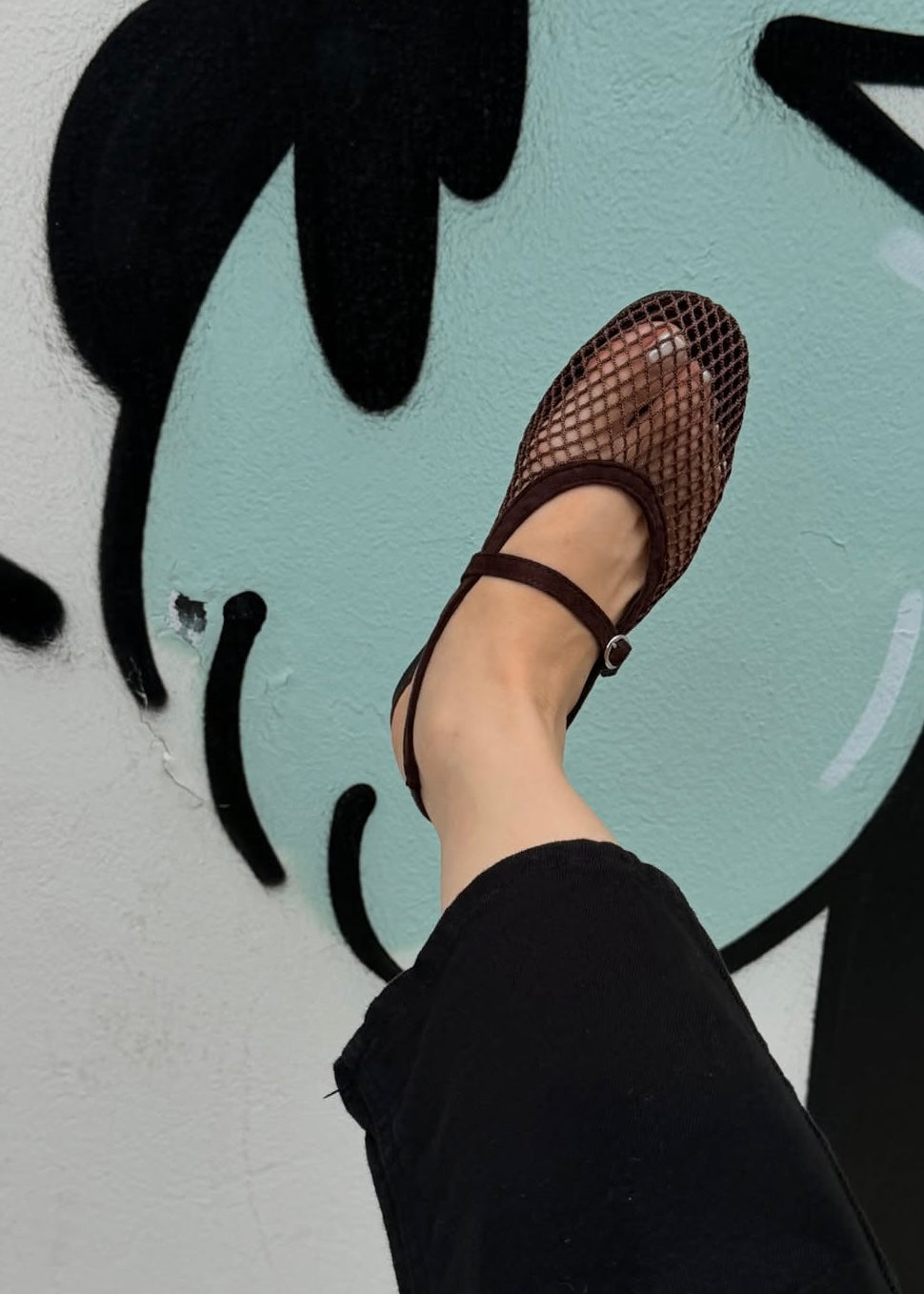 City mesh sandals