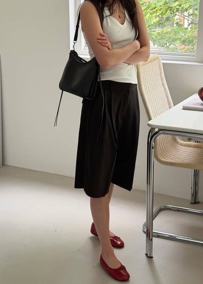 Double pleated quarter shorts