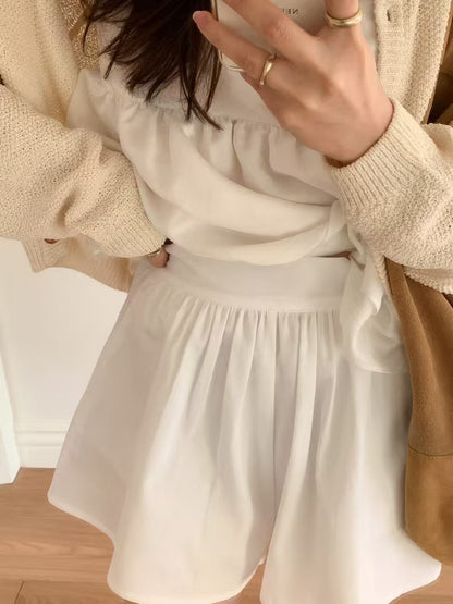 Pleated flare shorts