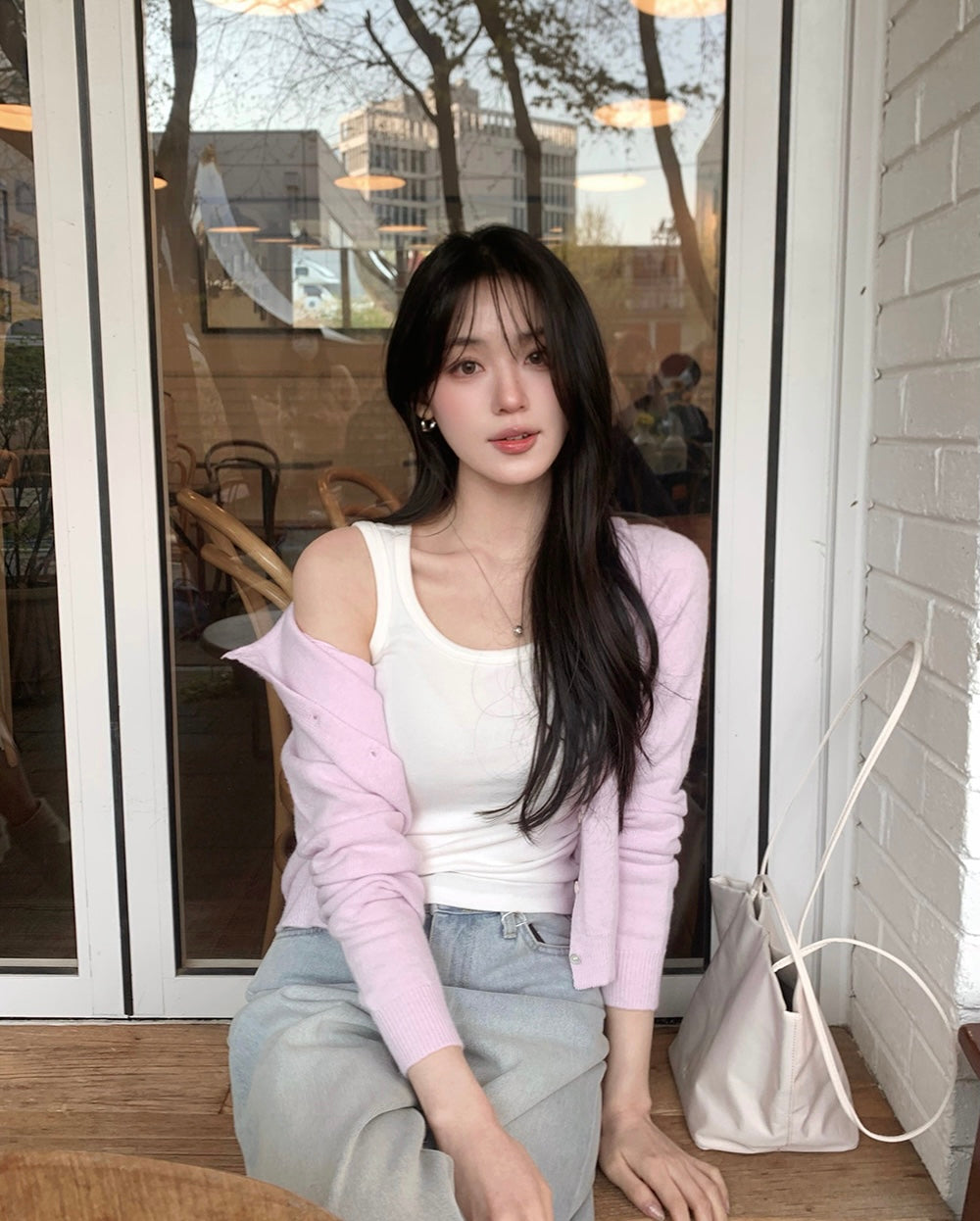 Cropped pin cardigan