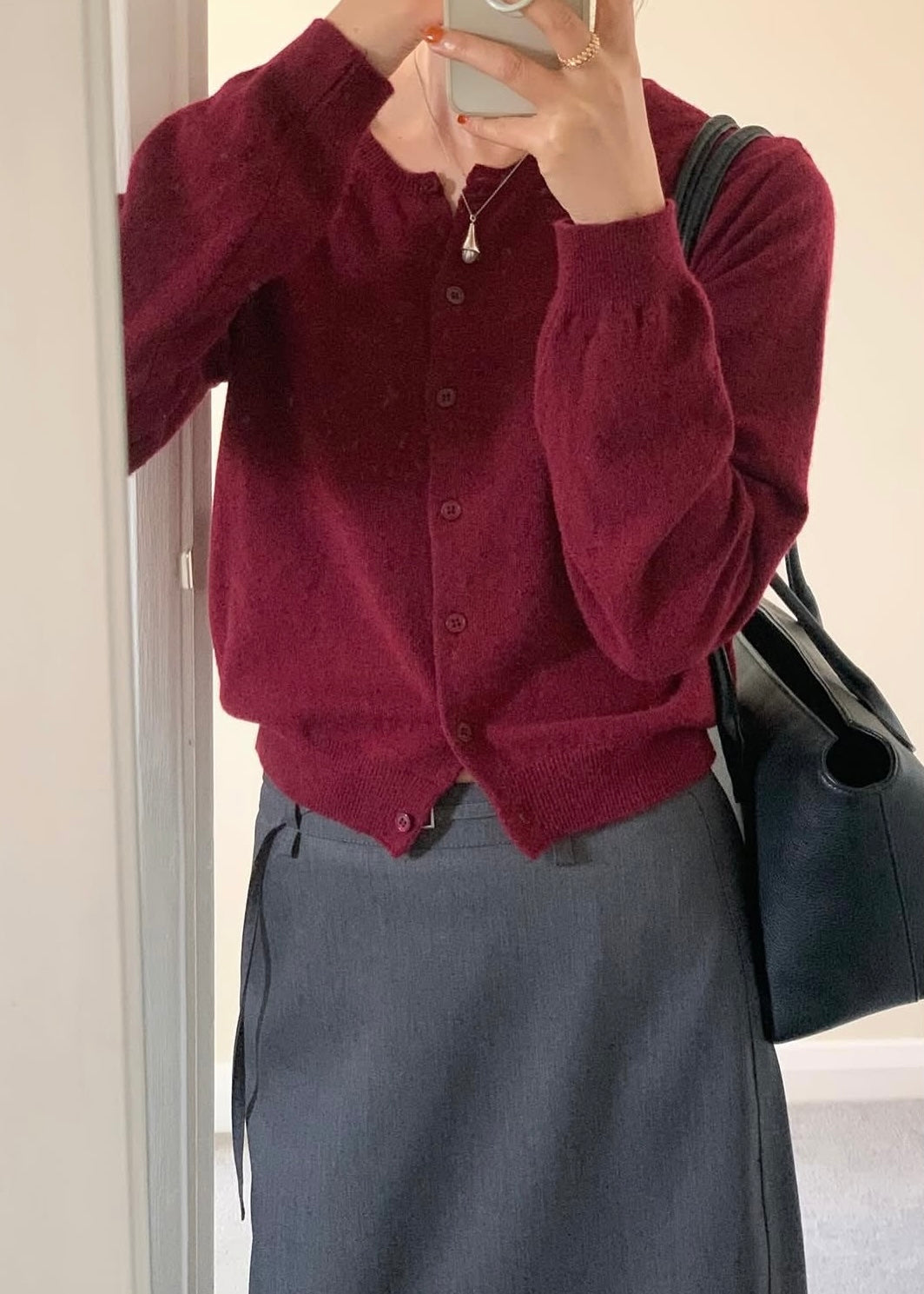 Cashmere crew neck cardigan