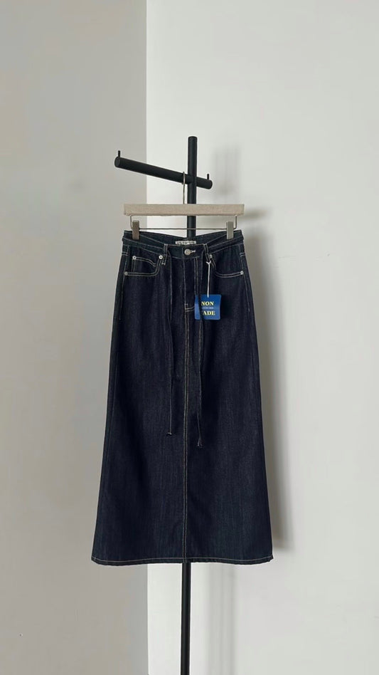 Non fade A-line skirt
