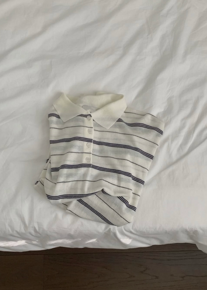Borders knit top