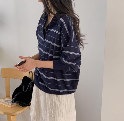 Borders knit top