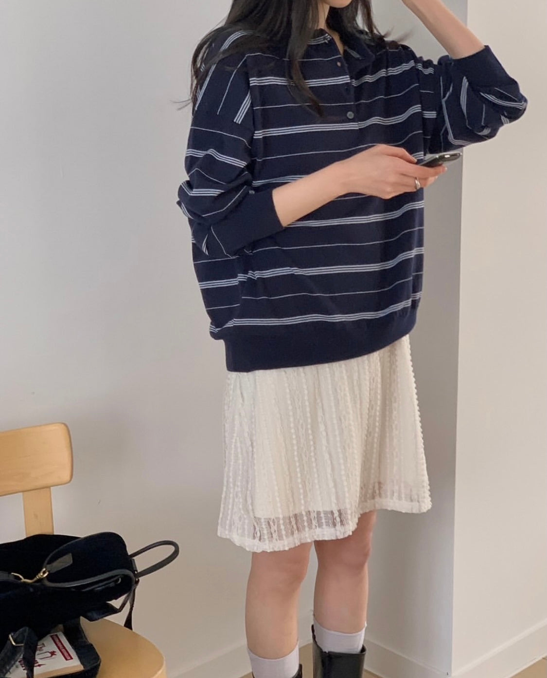 Borders knit top