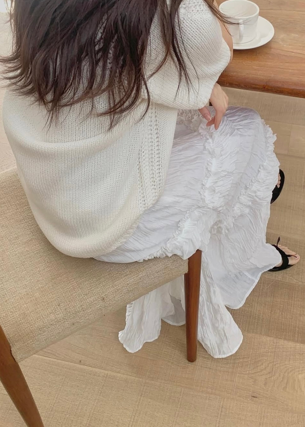 Ruffle cake skirt