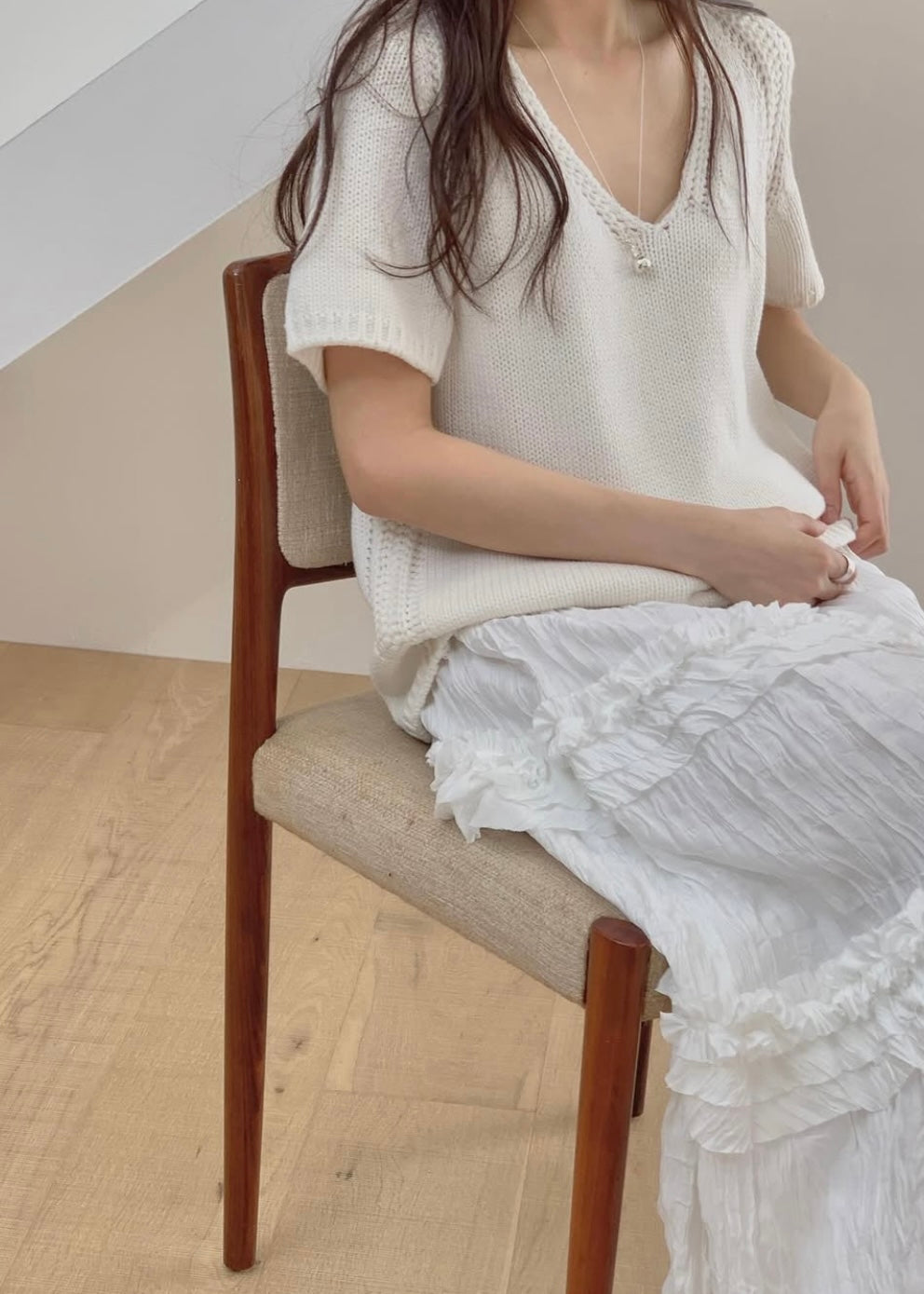 Ruffle cake skirt