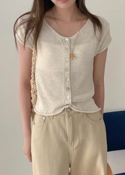 Shell button knit top